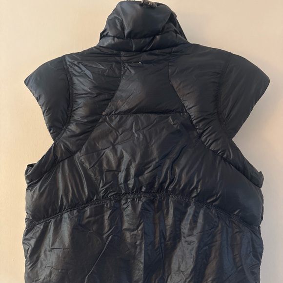 RLX Ralph Lauren Women's XS Blue Full Zip Cropped Vest , Zip Pockets - Picture 4 of 10